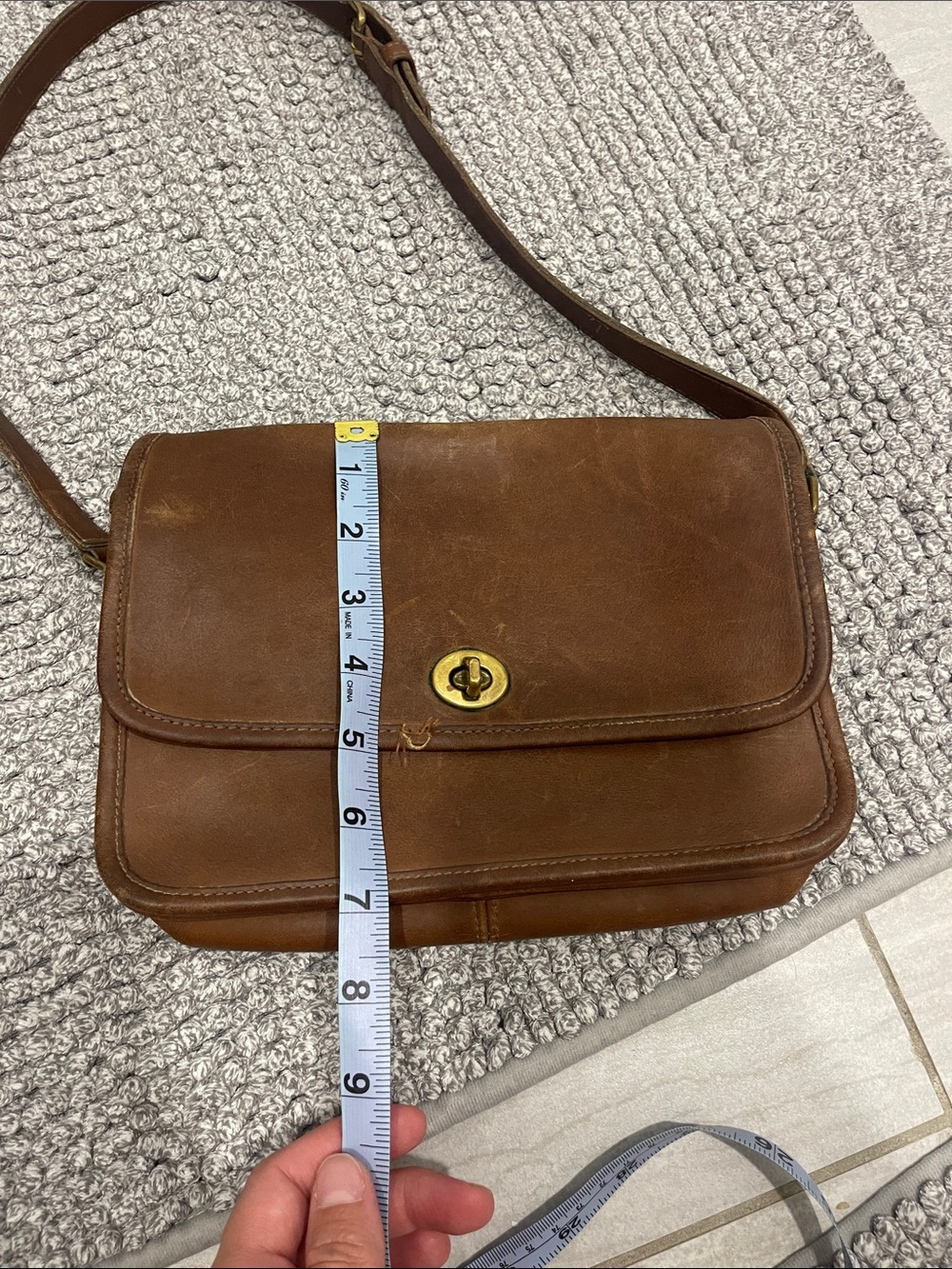 Vintage Coach Legacy Brown Leather Turnlock Crossbody Shoulder Bag - Picture 11 of 16